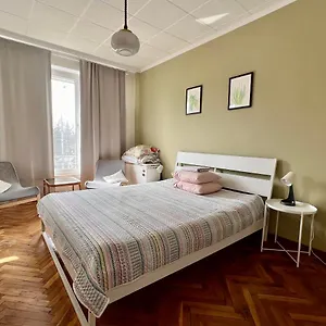 https://la-gare-apartment.goldensandshotels.net